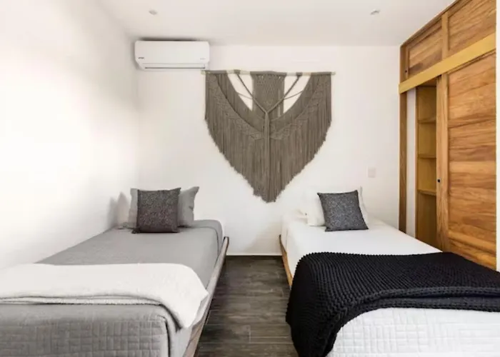 Exclusive "town House" Luxury Amenities In Ferienhaus *