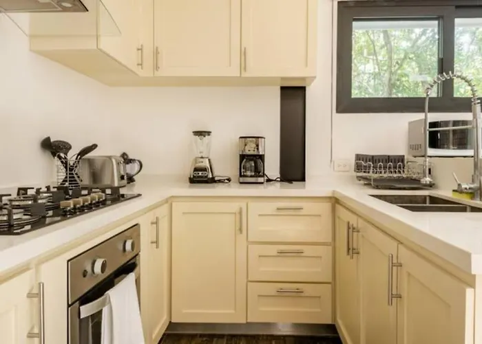Exclusive "town House" Luxury Amenities In *