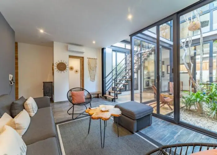 Exclusive "town House" Luxury Amenities In Vakantiehuis
